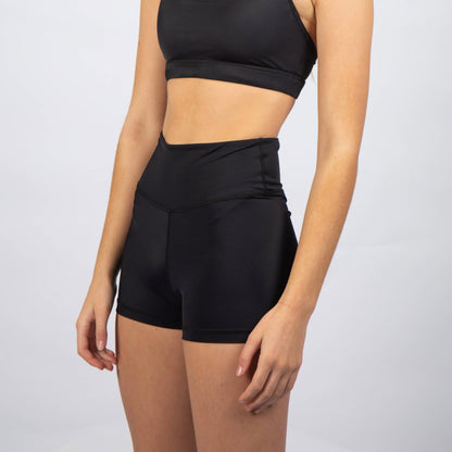 Active ruched back short