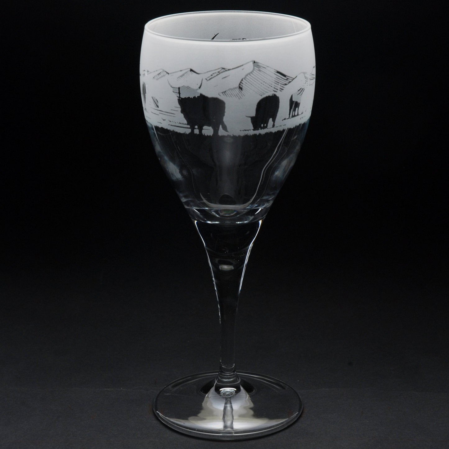 Highland Cattle Crystal Wine Glass - Hand Etched/Engraved Gift