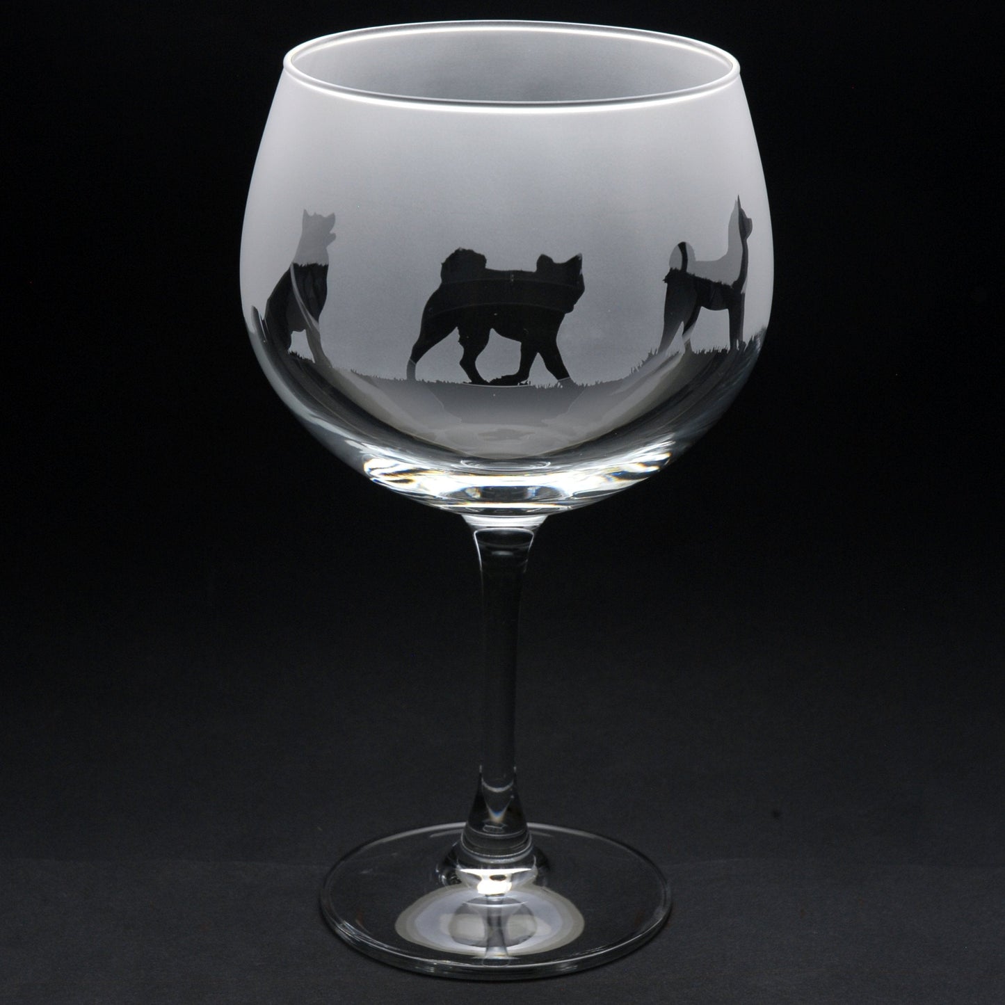 Akita Dog Gin Cocktail Glass - Hand Etched/Engraved Gift