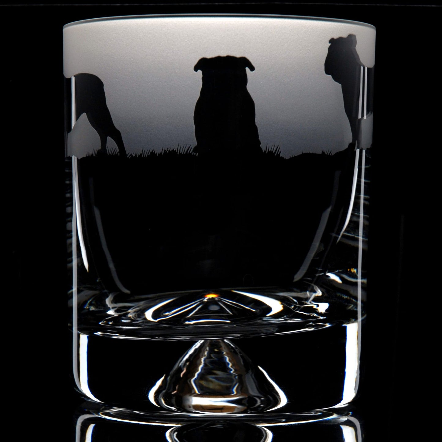 English Bulldog Dog Whiskey Tumbler Glass - Hand Etched/Engraved Gift