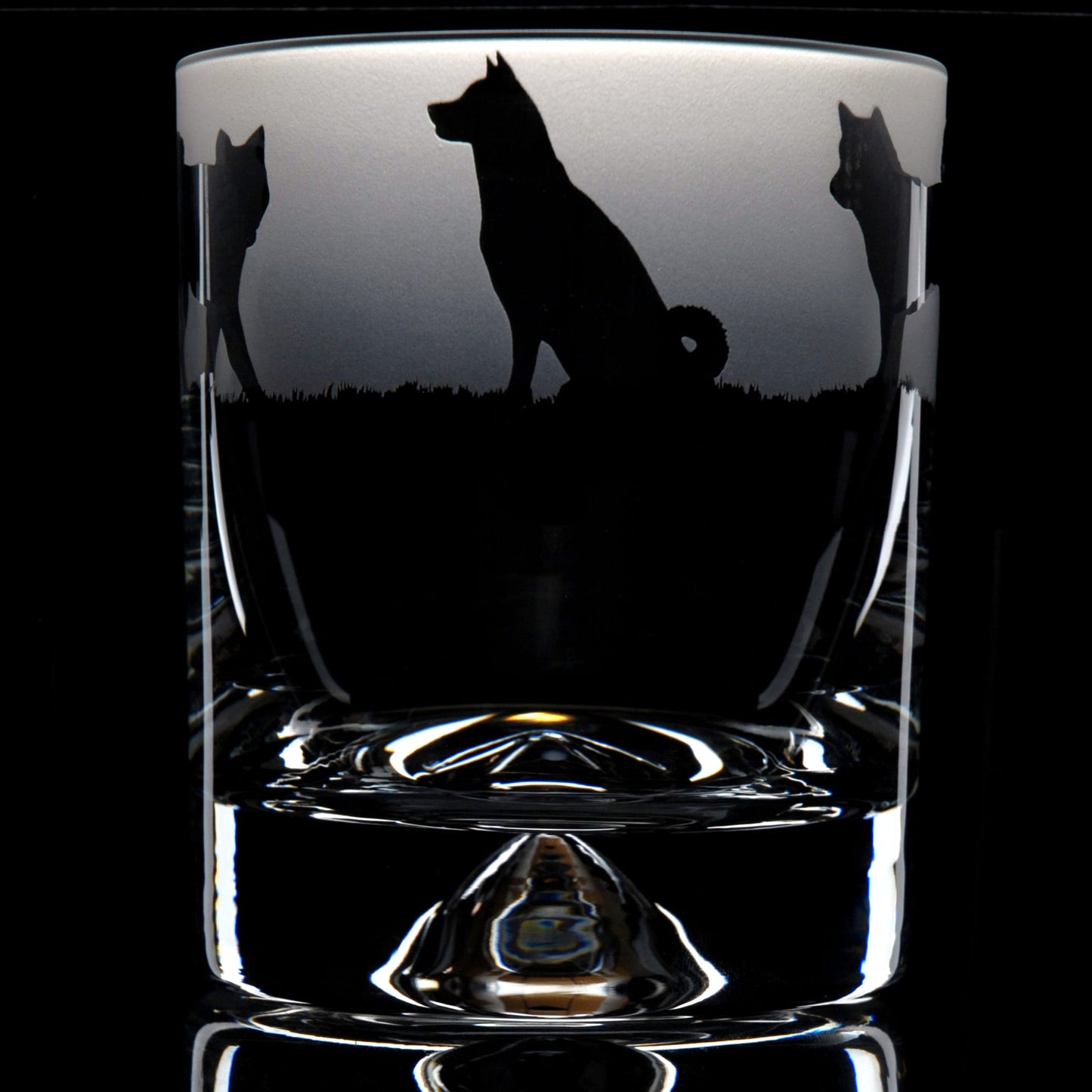 Akita Dog Whiskey Tumbler Glass - Hand Etched/Engraved Gift