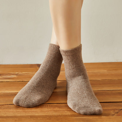 Peanut Butter Cashmere Quarter-Length Socks | Flexible Fit