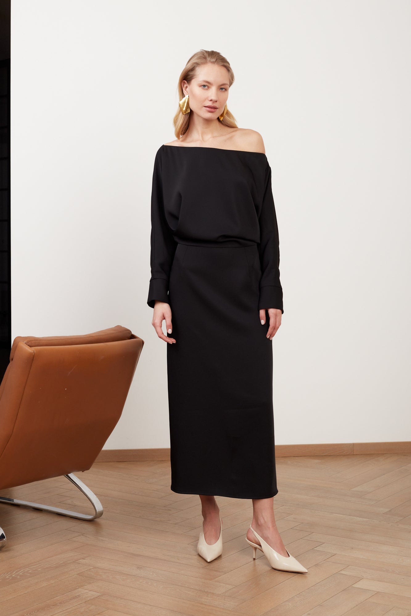 AGALIA black work to evening off-the-shoulder midi dress