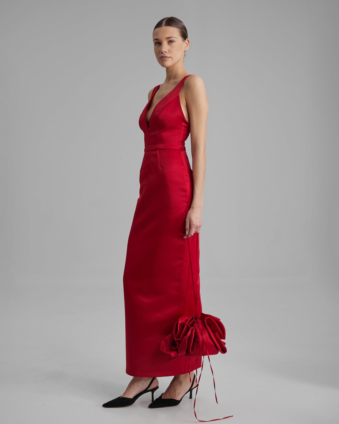 AVA DRESS | V neck pencil maxi in red