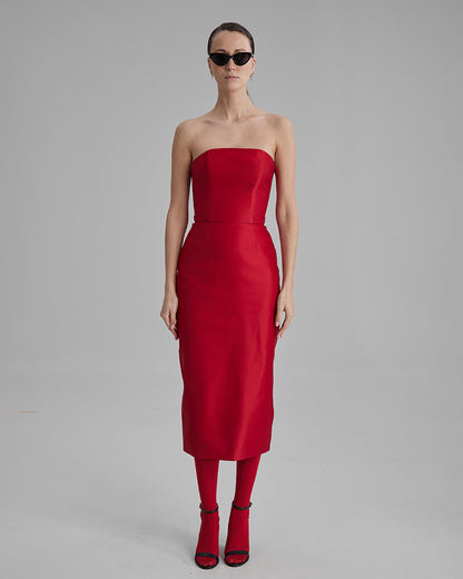 KIRA DRESS | strapless pencil midi in red