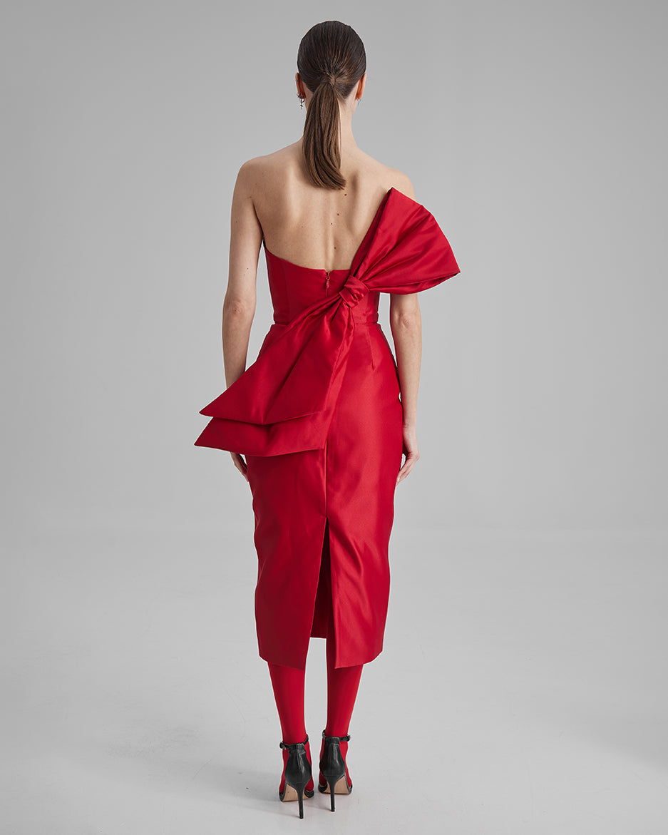 KIRA DRESS + SIDE BOW | strapless pencil midi in red