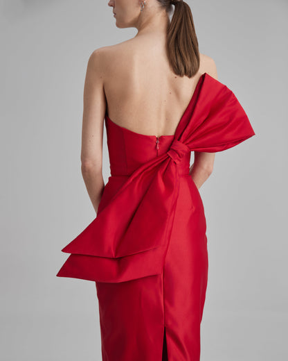 KIRA DRESS + SIDE BOW | strapless pencil midi in red