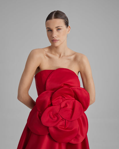 MIA DRESS + FLOWER | strapless A line midi in red