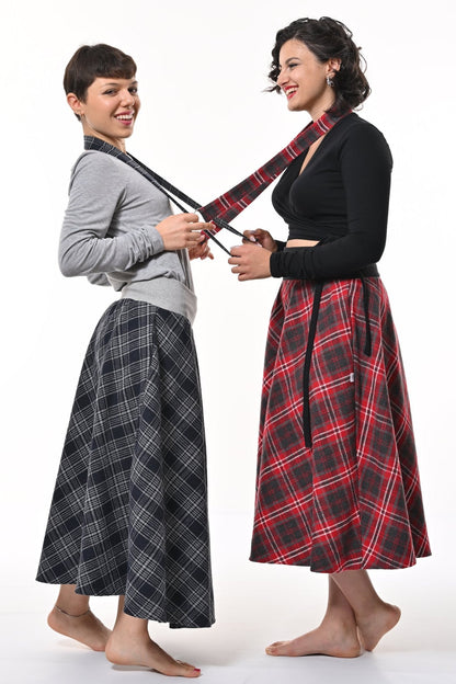 Bonnie Midi Skirt In Red Tartan