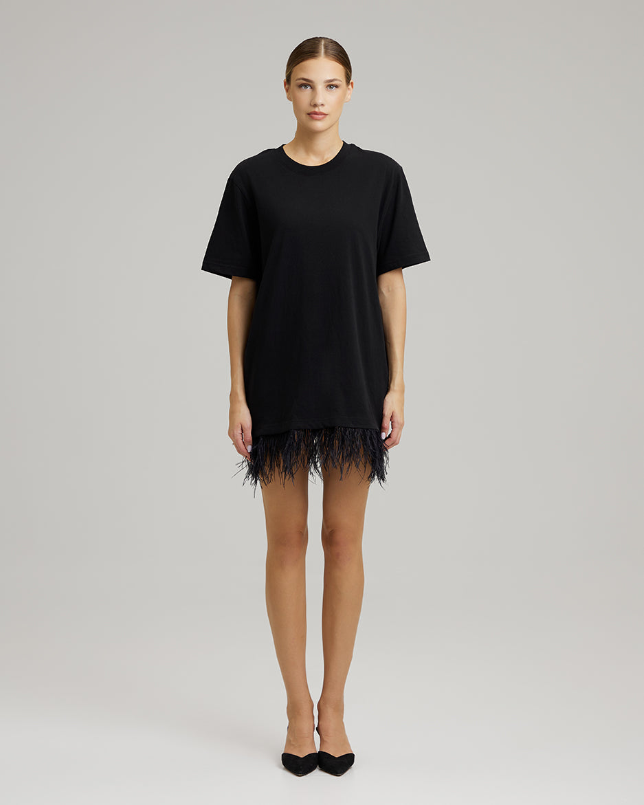 T-SHIRT DRESS WITH FEATHERS | in black