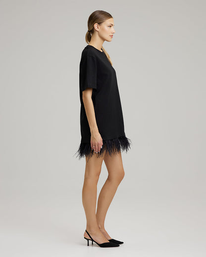 T-SHIRT DRESS WITH FEATHERS | in black