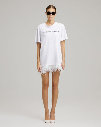 T-SHIRT DRESS WITH FEATHERS | BAÉsically awesome in white