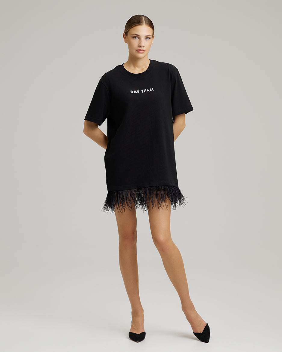 T-SHIRT DRESS WITH FEATHERS | BAÉ team in black