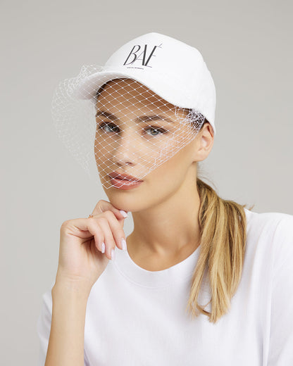 CAP WITH MESH VEIL | BAÉ cap in white