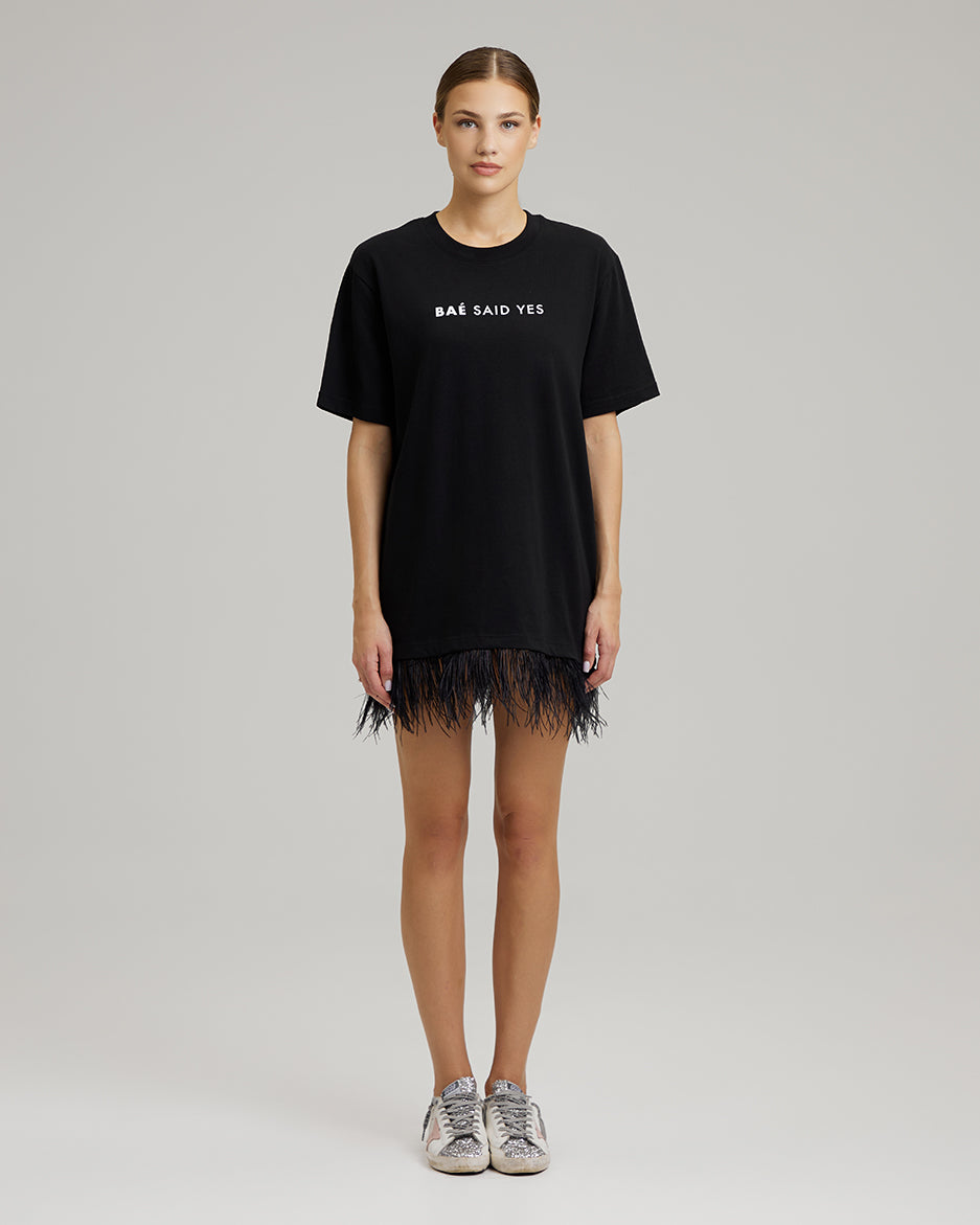 T-SHIRT DRESS WITH FEATHERS | BAÉ said yes in black