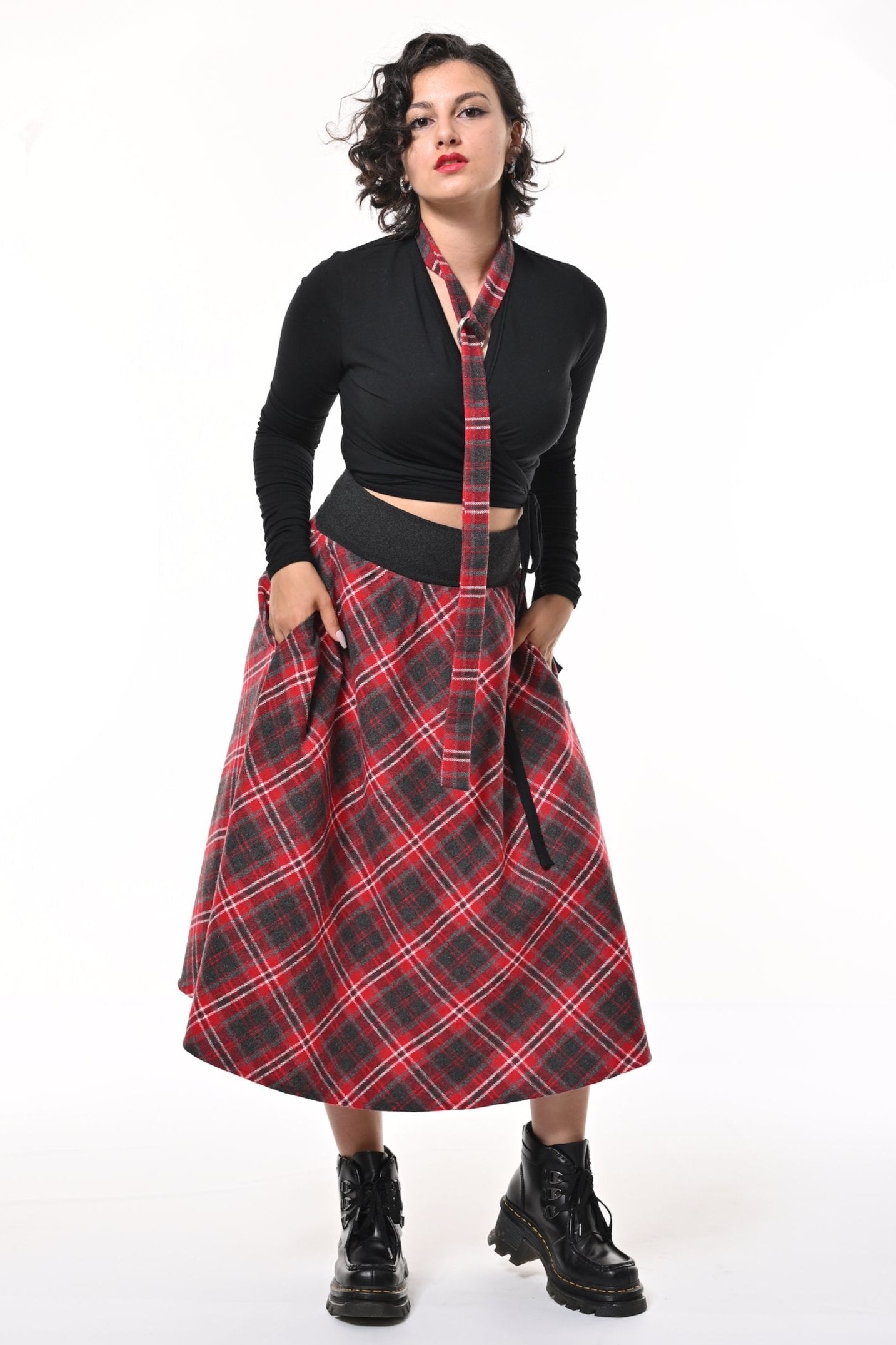 Bonnie Midi Skirt In Red Tartan