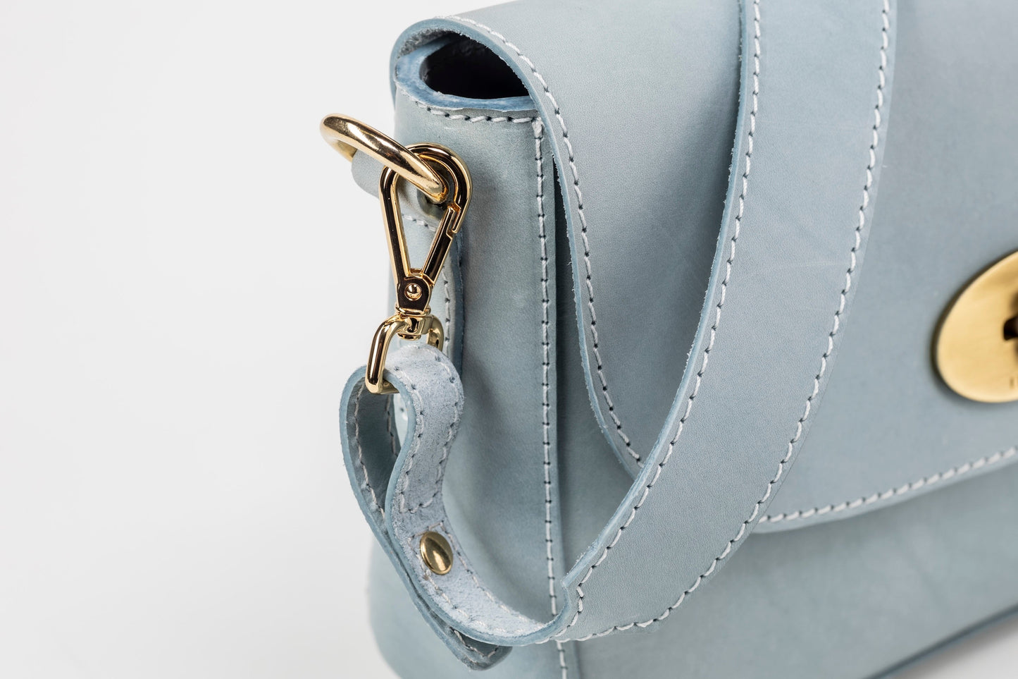 Leather Crossbody Light Blue Broadway Collection