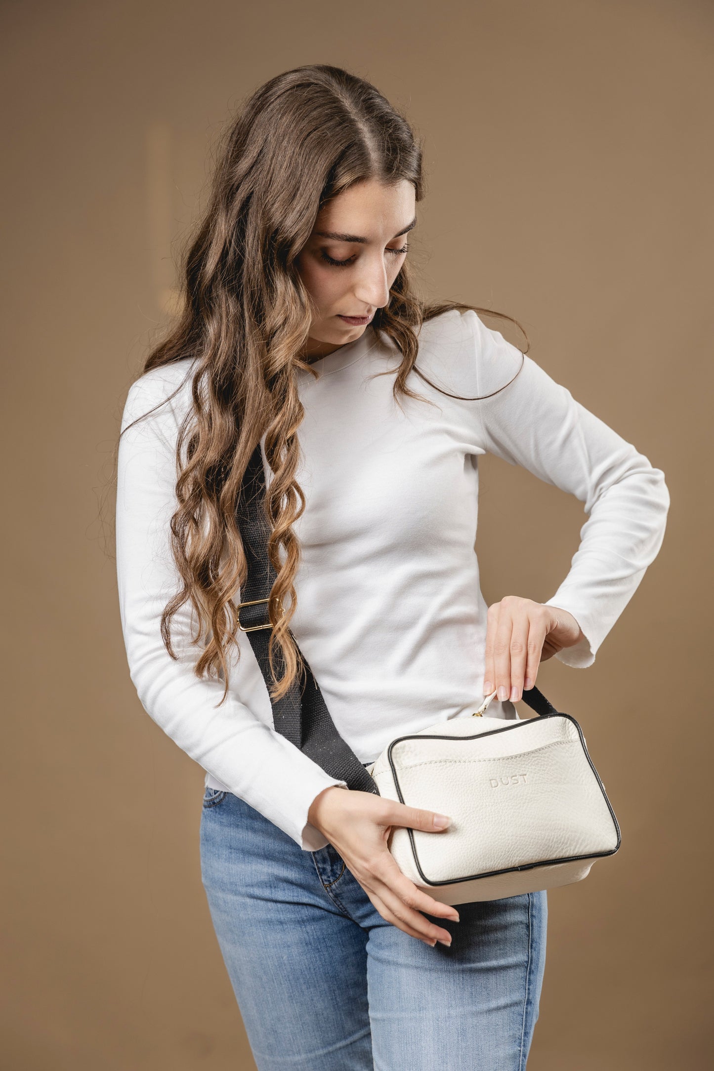 Leather Crossbody White The Sausalito Collection