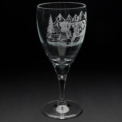 Highland Cow Crystal Wine Glass - Hand Etched/Engraved Gift