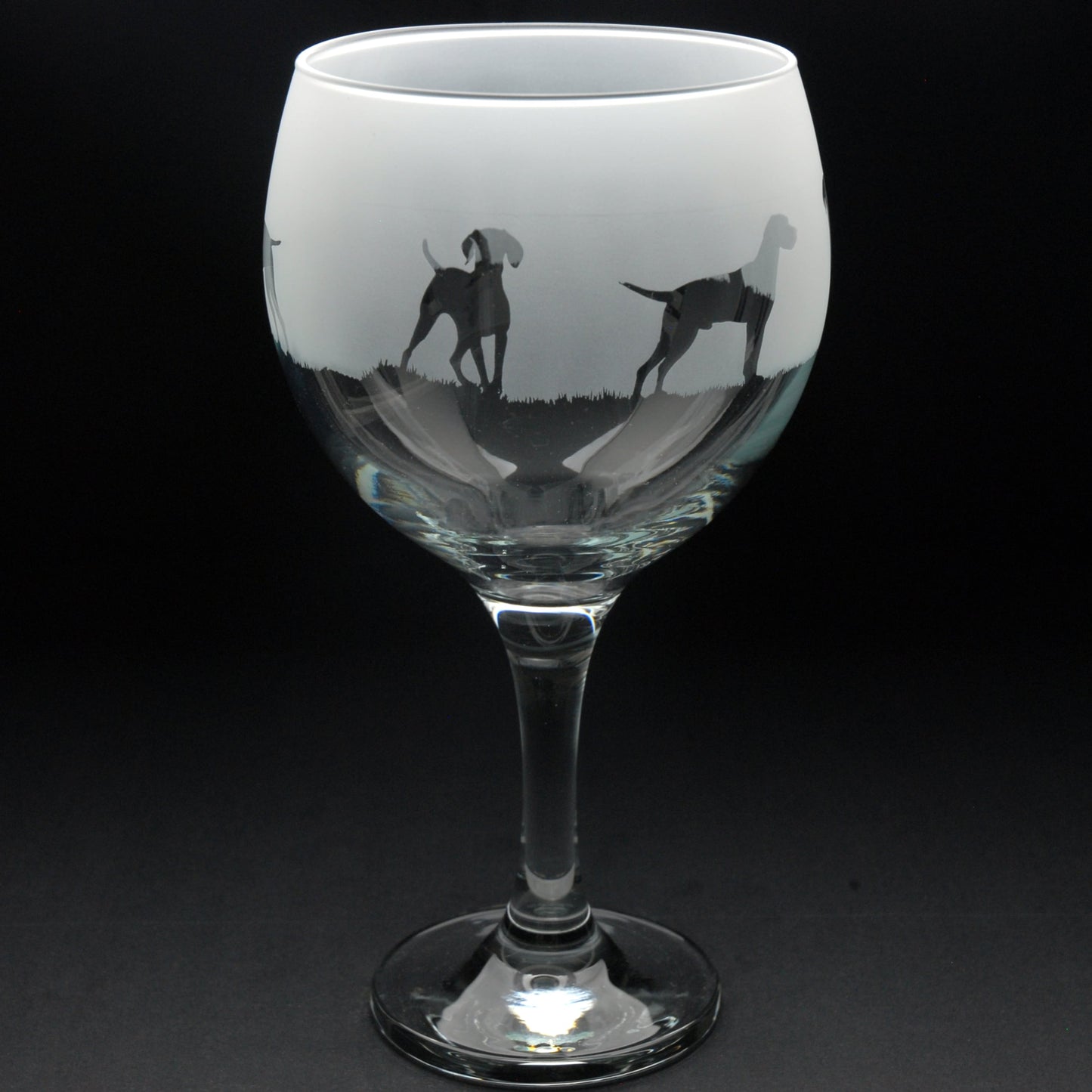 Hungarian Vizsla Dog Gin Cocktail Glass - Hand Etched/Engraved Gift