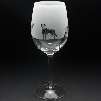 Hungarian Vizsla Dog Crystal Wine Glass - Hand Etched/Engraved Gift