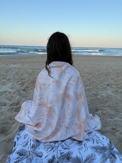 Palm recycled sand free waffle towels