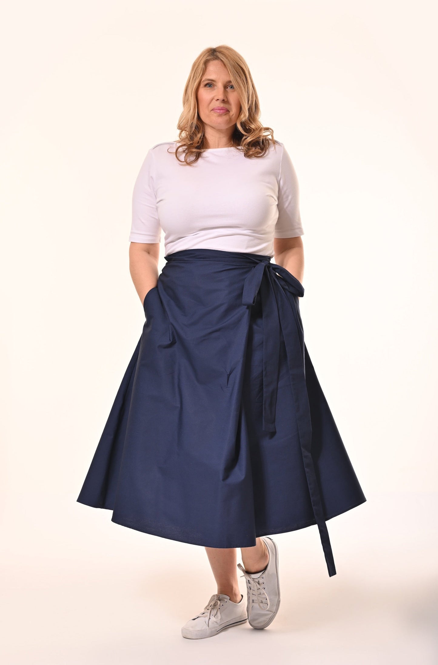 Illusion Midi Wrap Skirt With Pockets In Navy