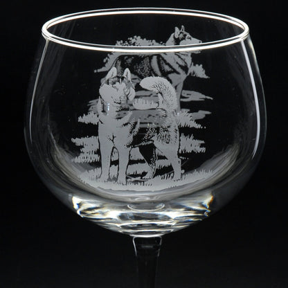 Siberian Husky Dog Gin Cocktail Glass - Hand Etched/Engraved Gift