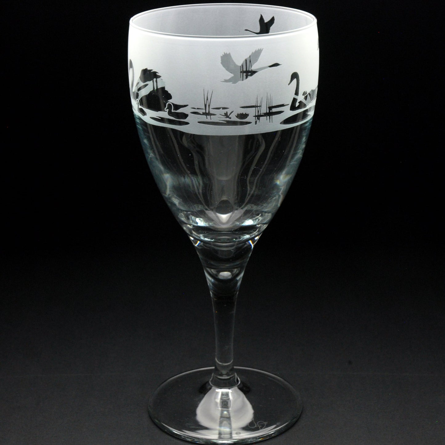 Swan Crystal Wine Glass - Hand Etched/Engraved Gift