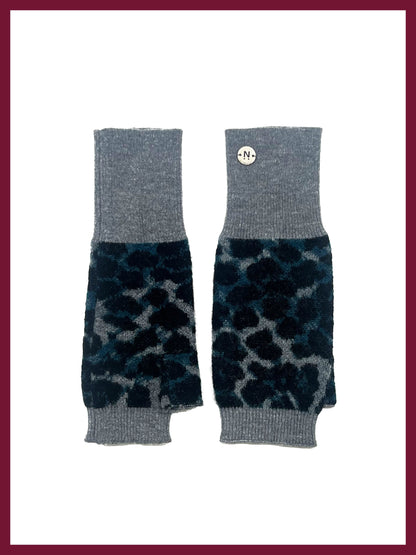 Darcy Leopard Fingerless Gloves - Blue Mix