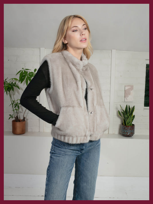 Isla Faux Fur Gilet in Grey