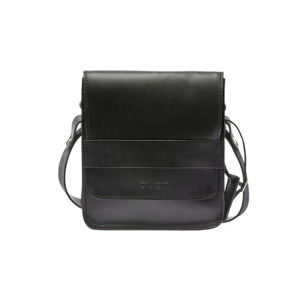 Leather Messenger Black Mod 114