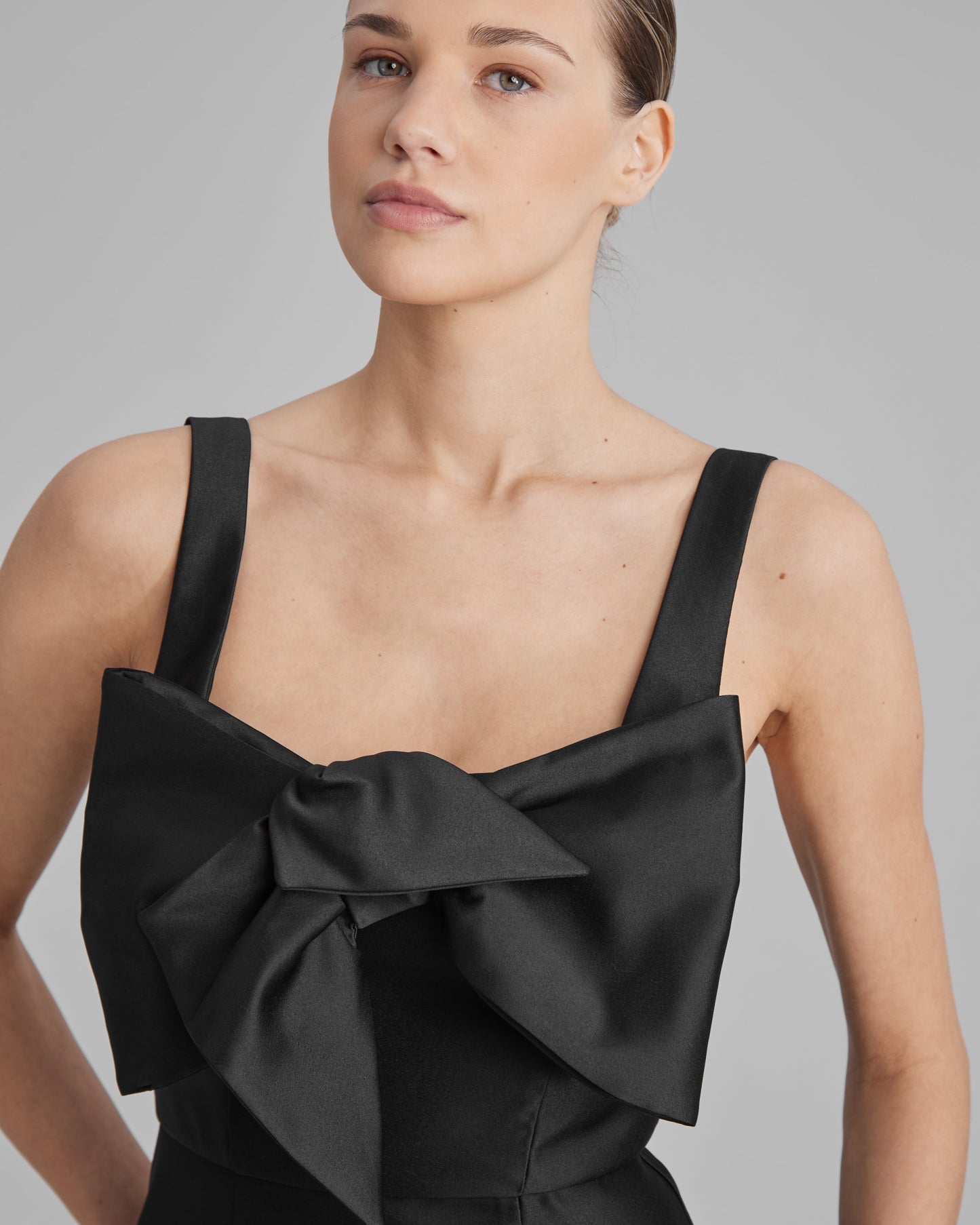 LUNA DRESS + SMALL BOW | square neckline mini in black