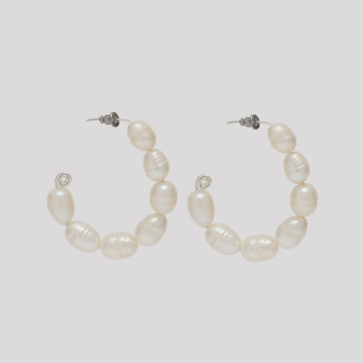 The Zyanya Signature Hoop - Pearl 1